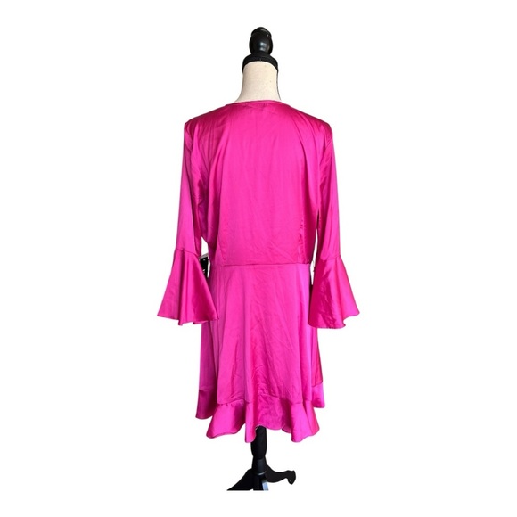 Bebe Flounce Fuchsia Wrap Dress Size XL - Picture 2 of 11
